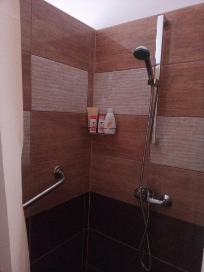M&D Apartman Eger Extérieur photo